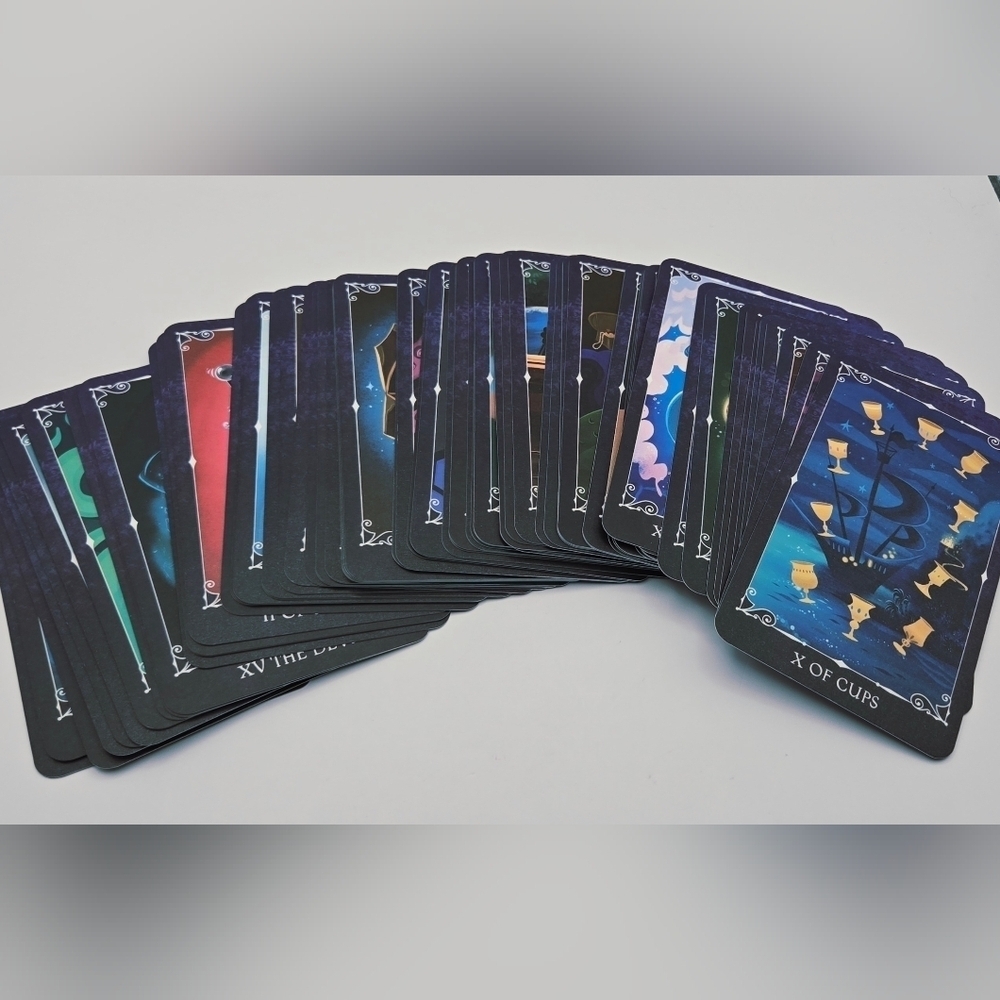Disney Villains Tarot Card Deck with Guidebook | Insight Editions - Picture 9 of 13